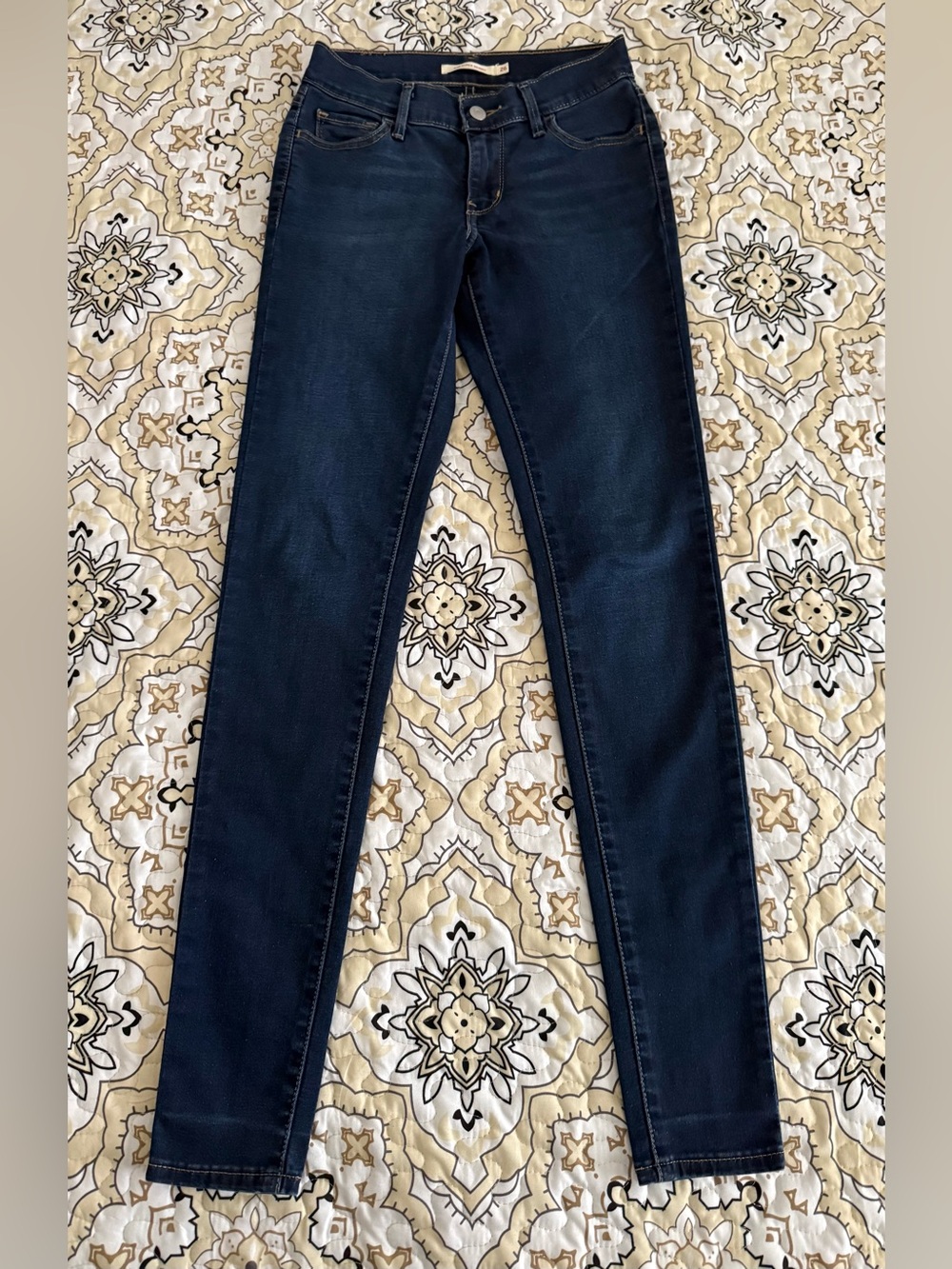 Levis 710 Super Skinny Jeans Women's 26 Dark Wash Stretch Denim Mid Rise Soft